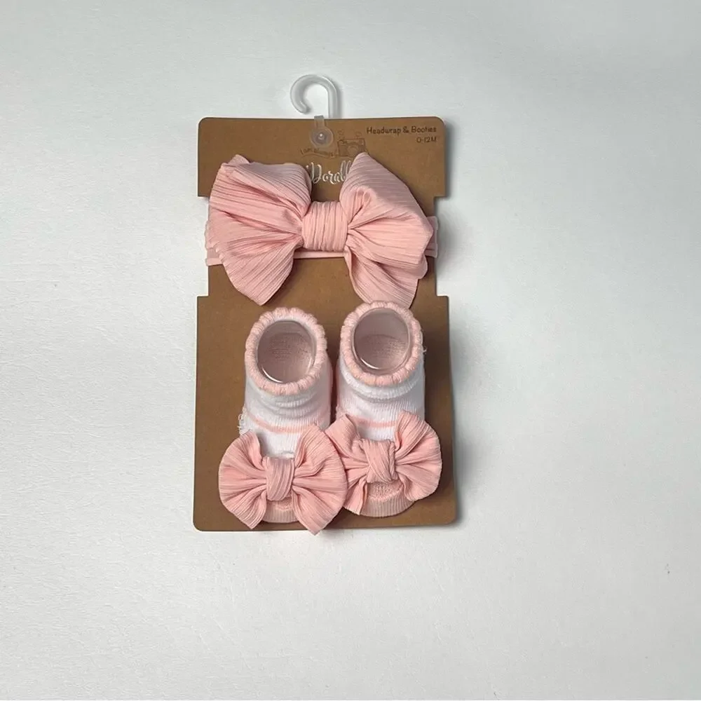 So Dorables Baby Girl’s Headerap and Booties Sz 0-12M